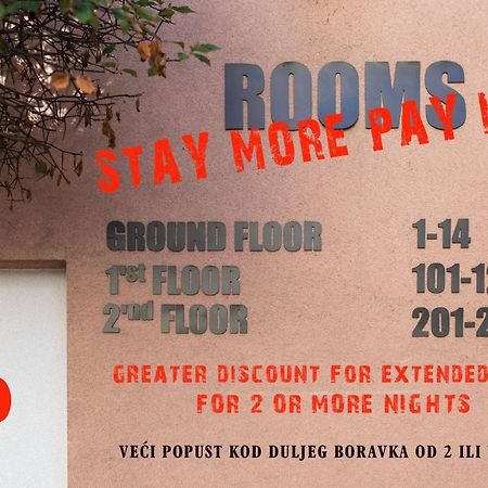 1000 négyzetméteres, 21 hálószobás Apartman 21 fürdőszobával Tresnjevka területén Zágráb Kültér fotó